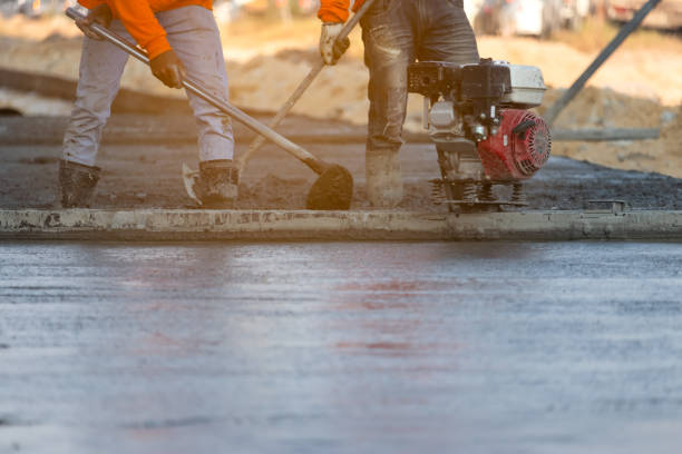 Las Flores, CA Concrete contractor Pros